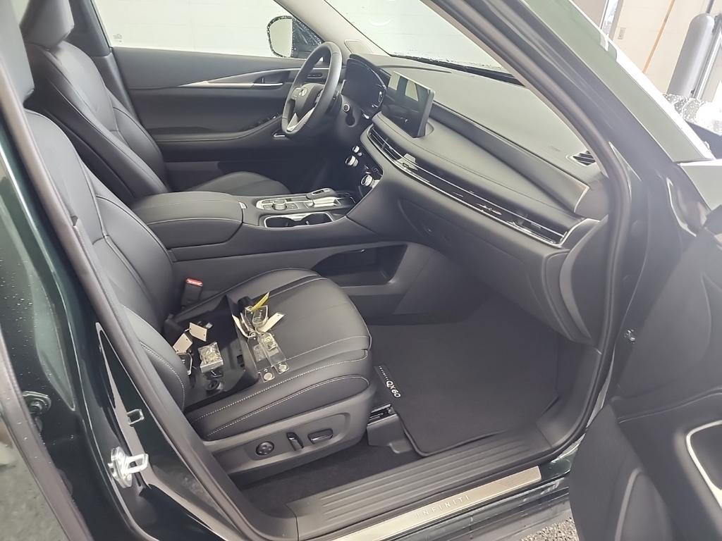new 2026 INFINITI QX60 car, priced at $56,475