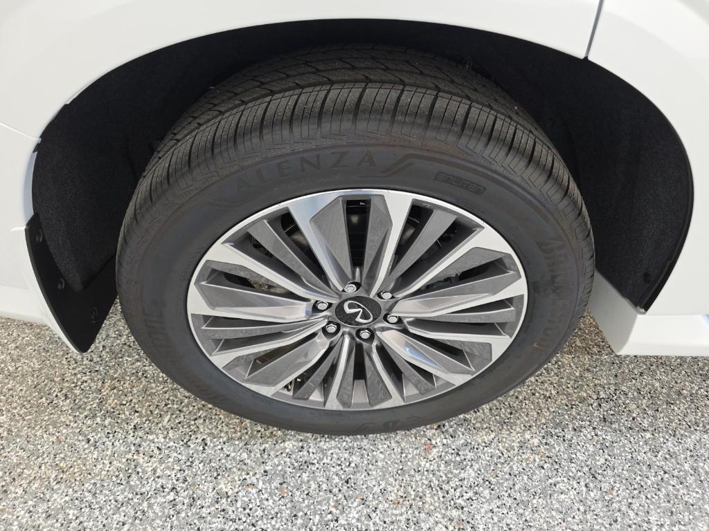 new 2026 INFINITI QX80 car, priced at $86,480