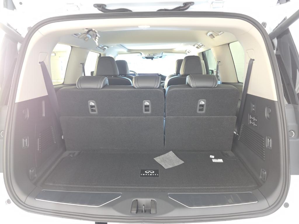 new 2026 INFINITI QX80 car, priced at $86,480