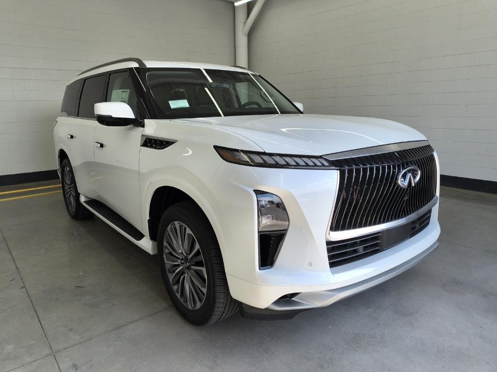new 2025 INFINITI QX80 car, priced at $89,100