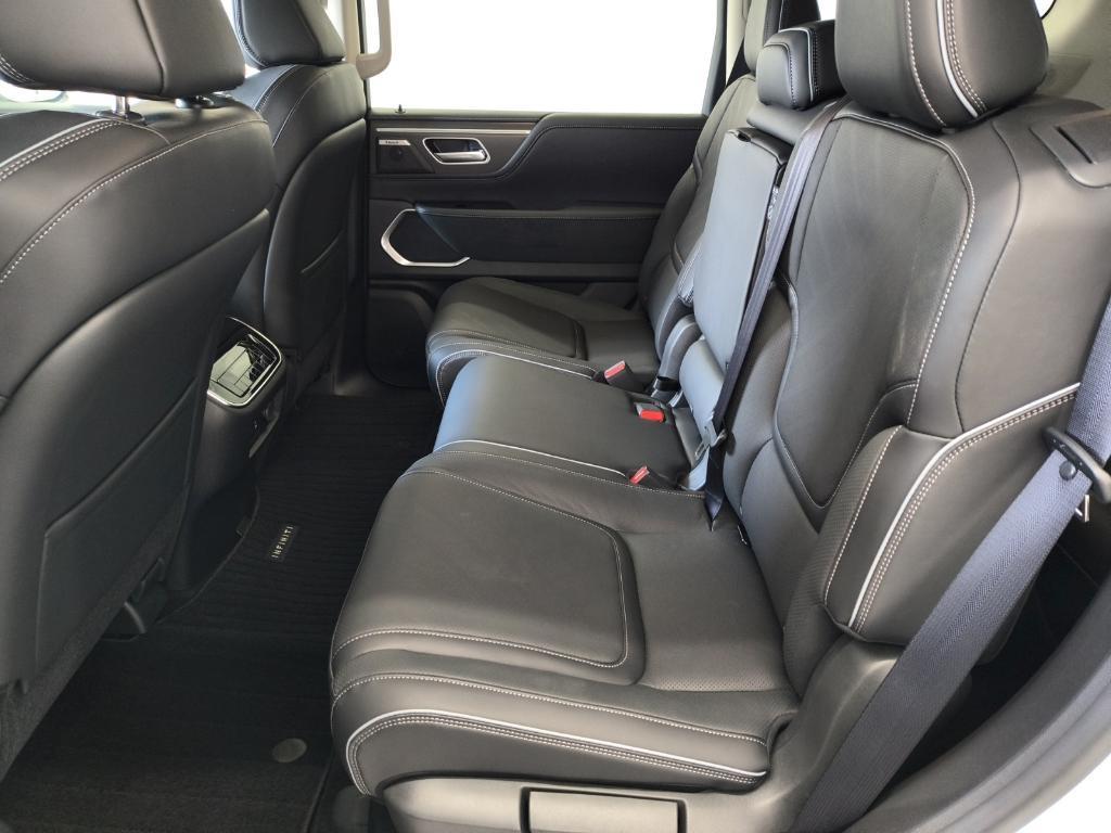 new 2025 INFINITI QX80 car, priced at $89,100