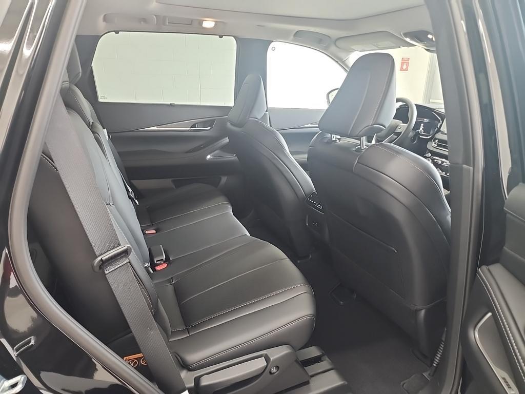 new 2025 INFINITI QX60 car, priced at $56,370
