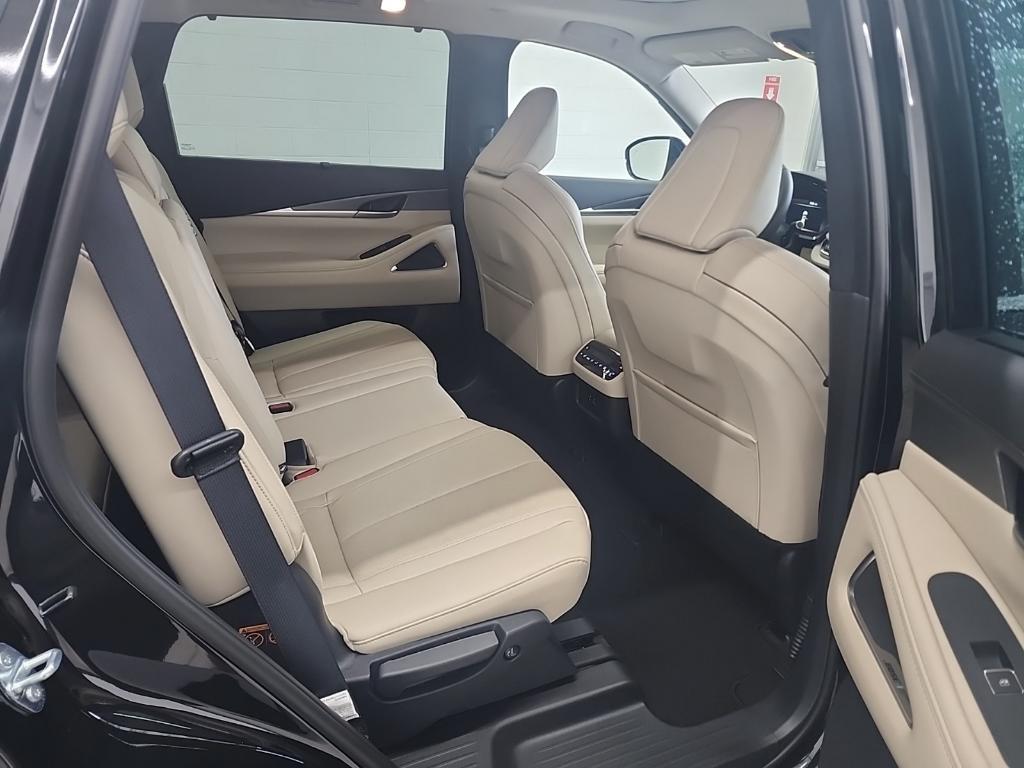 new 2025 INFINITI QX60 car, priced at $56,174