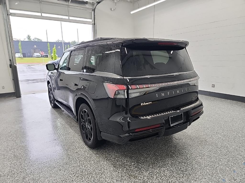 new 2026 INFINITI QX80 car, priced at $93,101