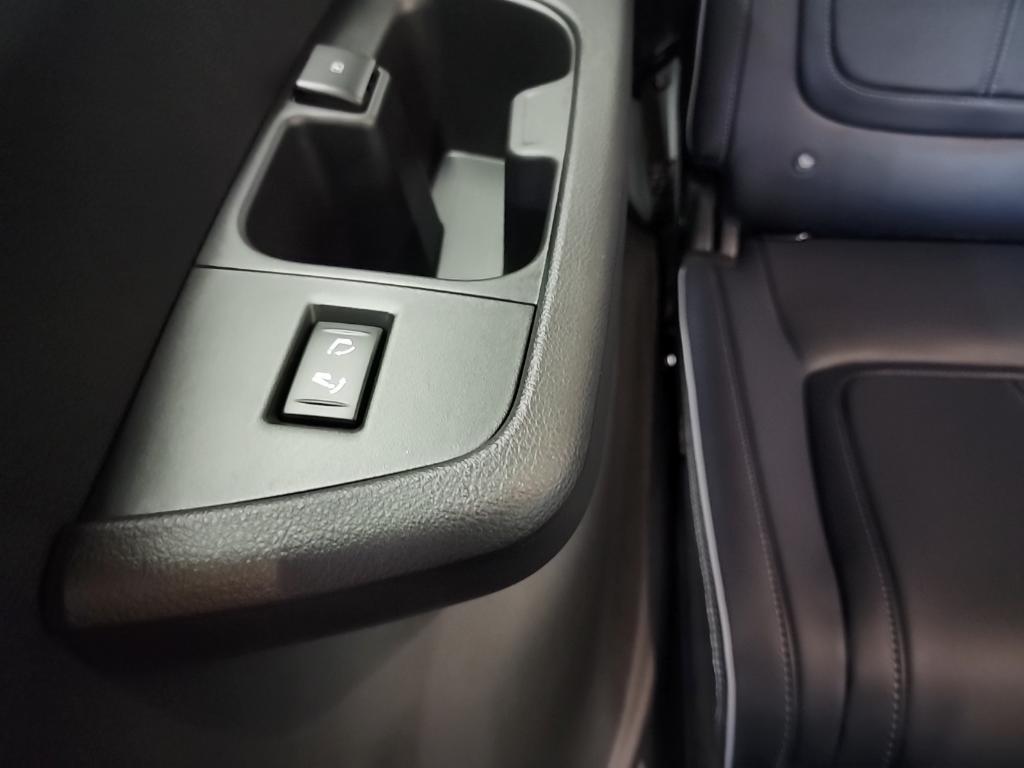 new 2026 INFINITI QX80 car, priced at $93,101