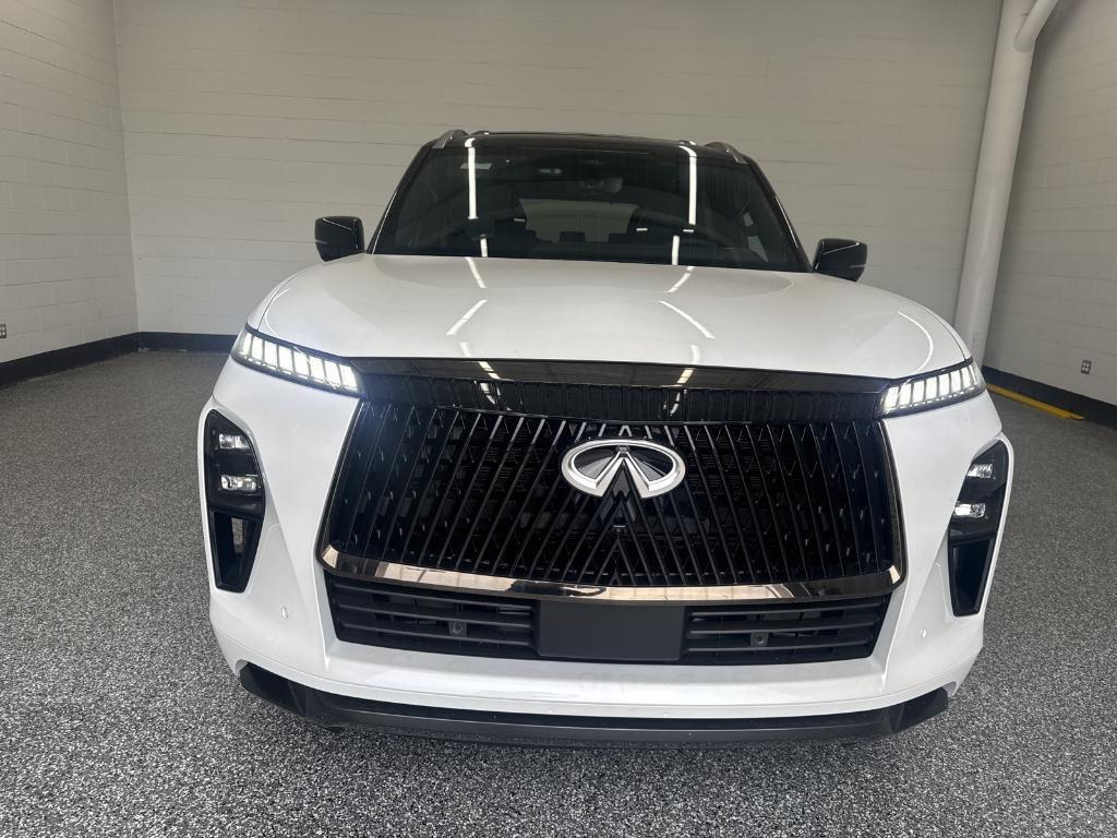 new 2026 INFINITI QX80 car, priced at $114,312