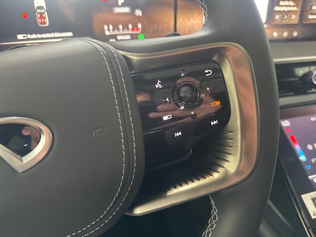 new 2026 INFINITI QX80 car, priced at $114,312