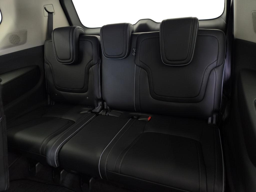 new 2025 INFINITI QX80 car, priced at $85,795