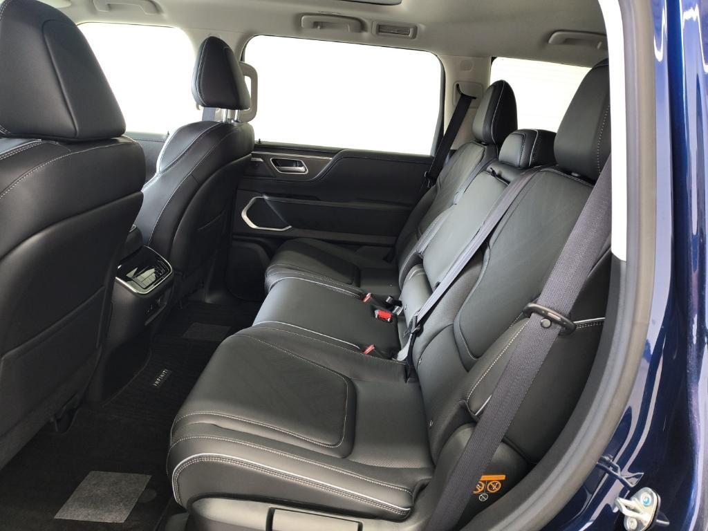 new 2025 INFINITI QX80 car, priced at $85,795