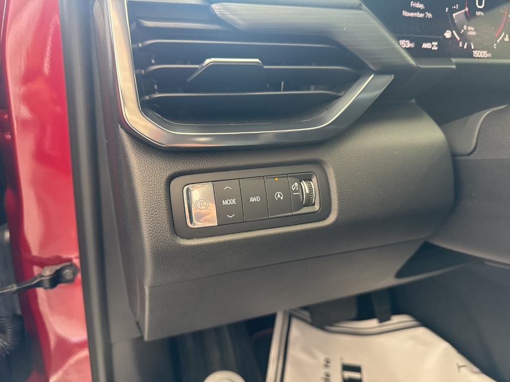 used 2024 GMC Acadia car, priced at $45,100