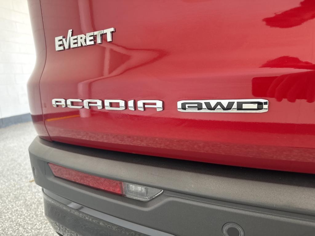 used 2024 GMC Acadia car, priced at $45,100