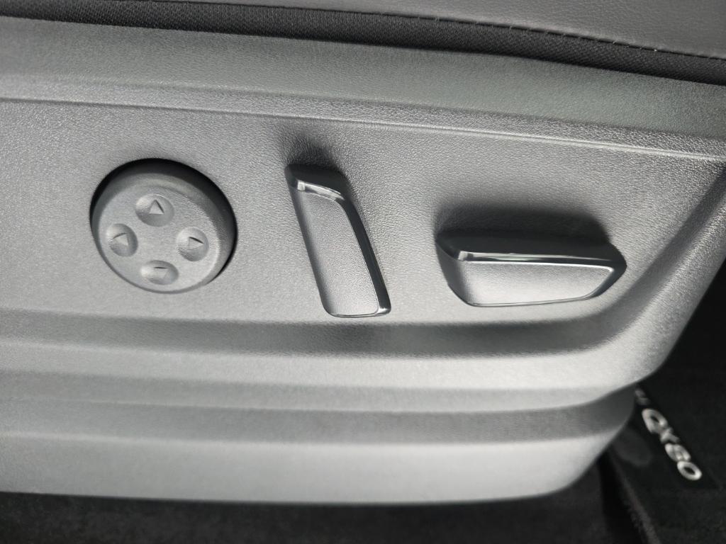 new 2026 INFINITI QX80 car, priced at $85,675