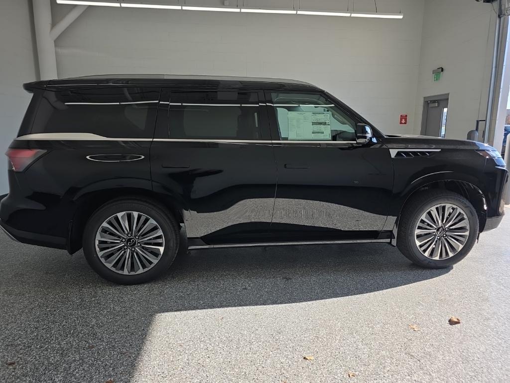 new 2026 INFINITI QX80 car, priced at $85,675