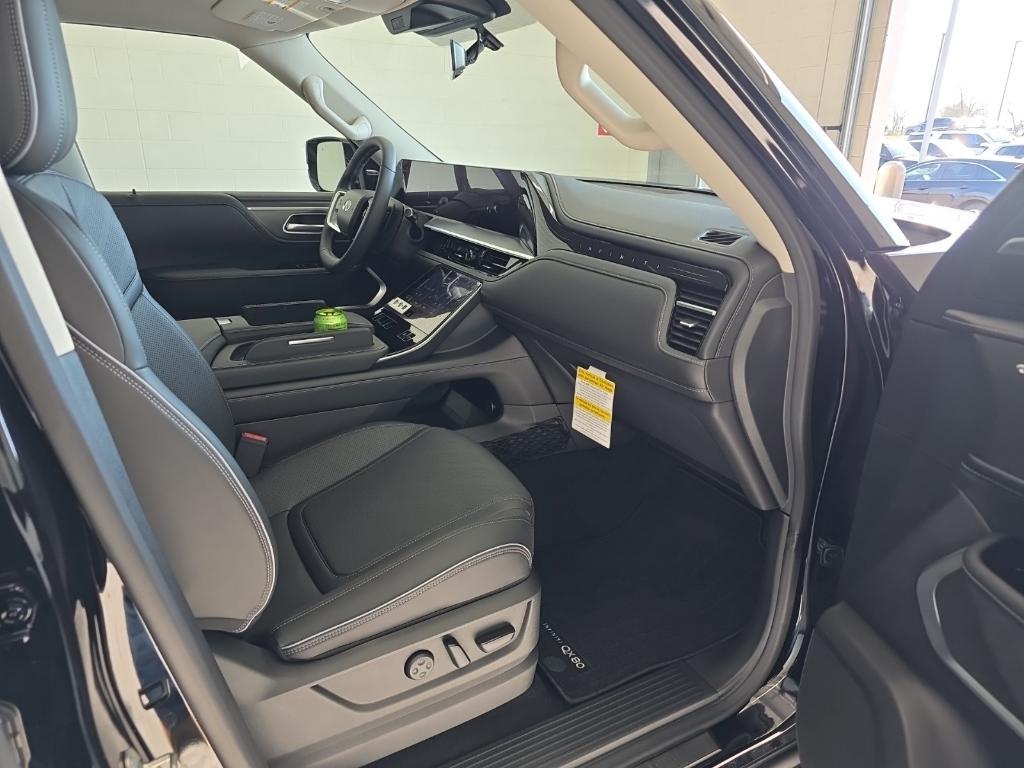 new 2026 INFINITI QX80 car, priced at $85,675