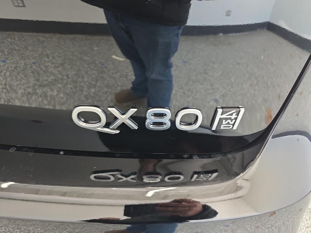 new 2026 INFINITI QX80 car, priced at $85,675