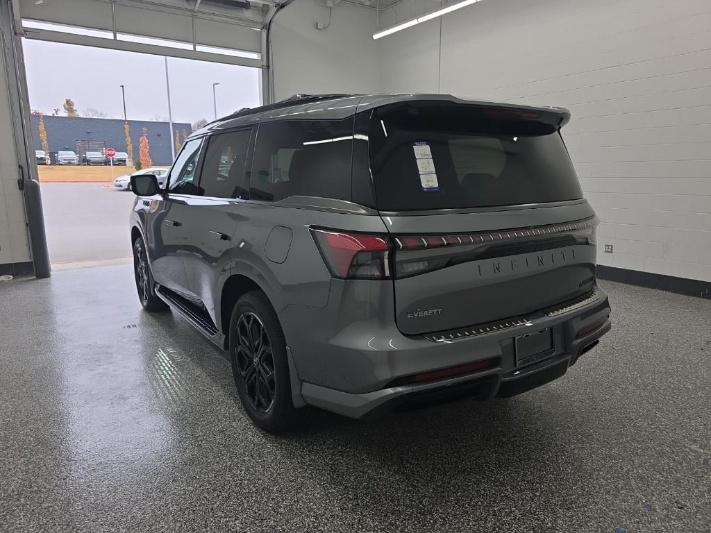 new 2026 INFINITI QX80 car, priced at $95,101