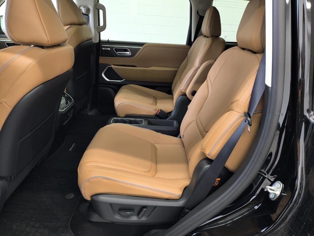new 2025 INFINITI QX80 car, priced at $88,200