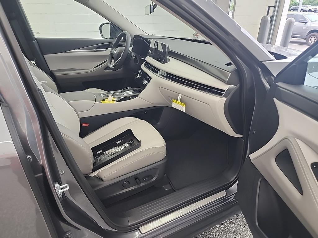 new 2026 INFINITI QX60 car, priced at $52,815