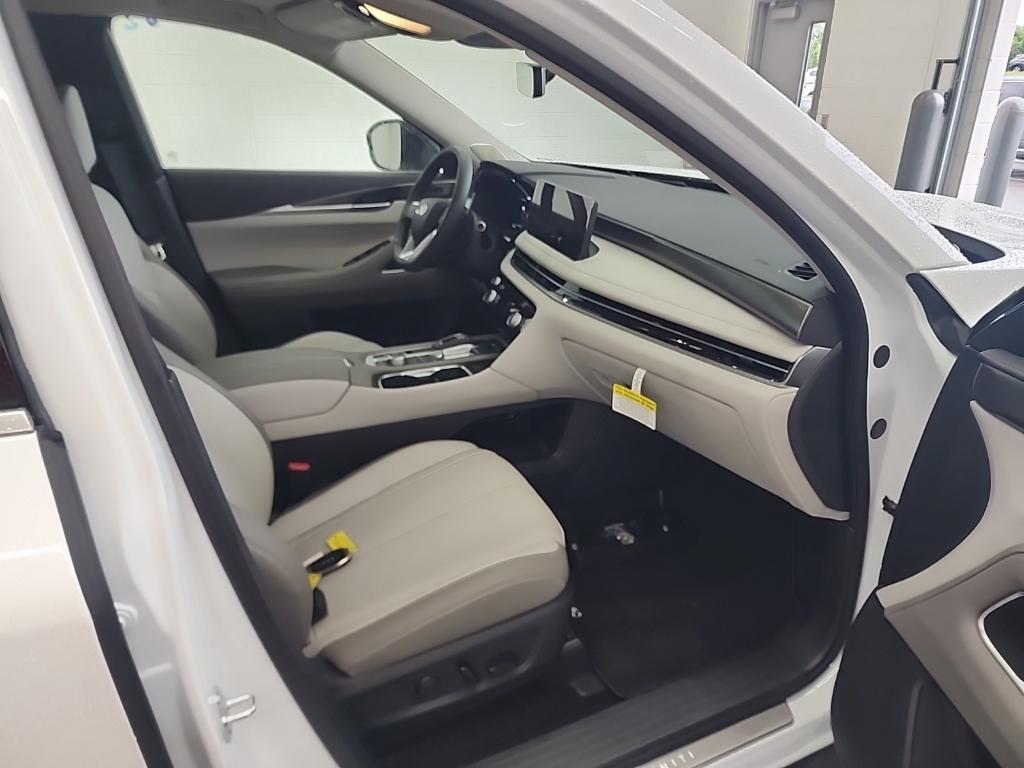 new 2026 INFINITI QX60 car, priced at $62,175