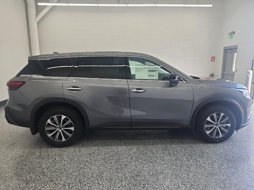 new 2025 INFINITI QX60 car, priced at $49,482