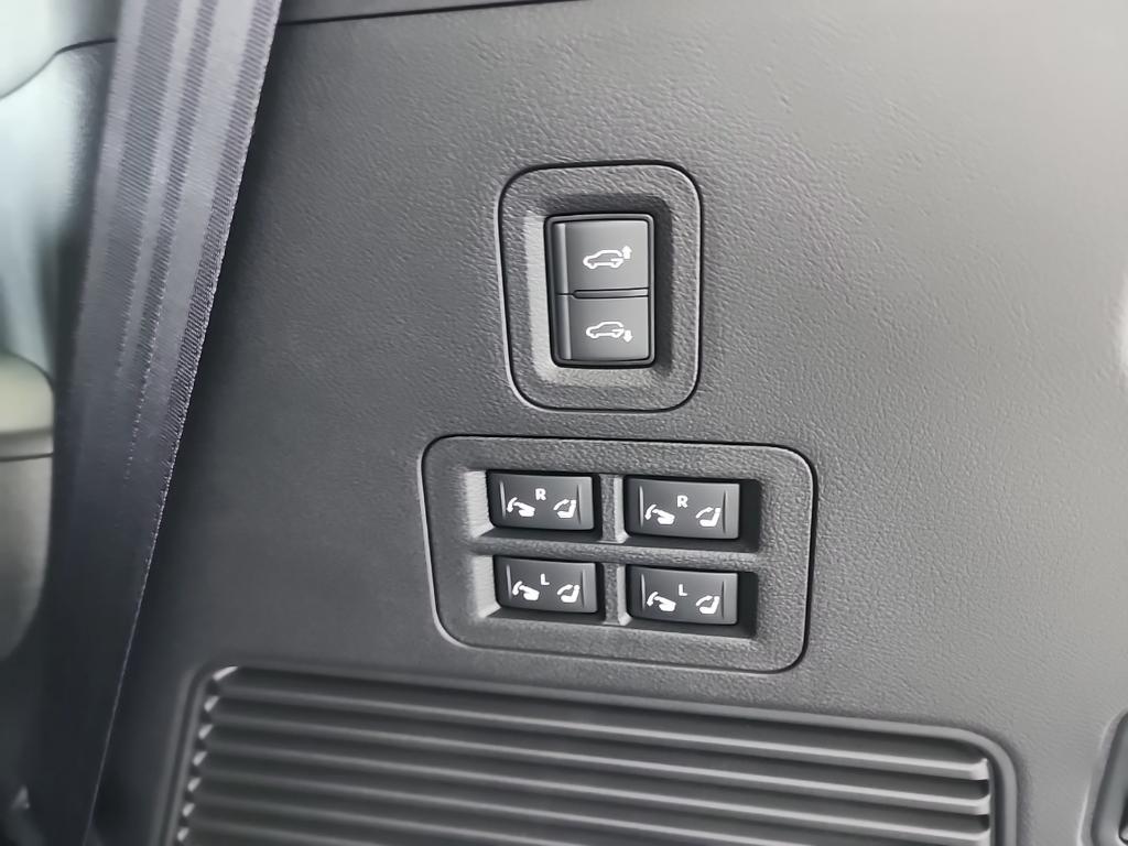 new 2026 INFINITI QX80 car, priced at $93,101