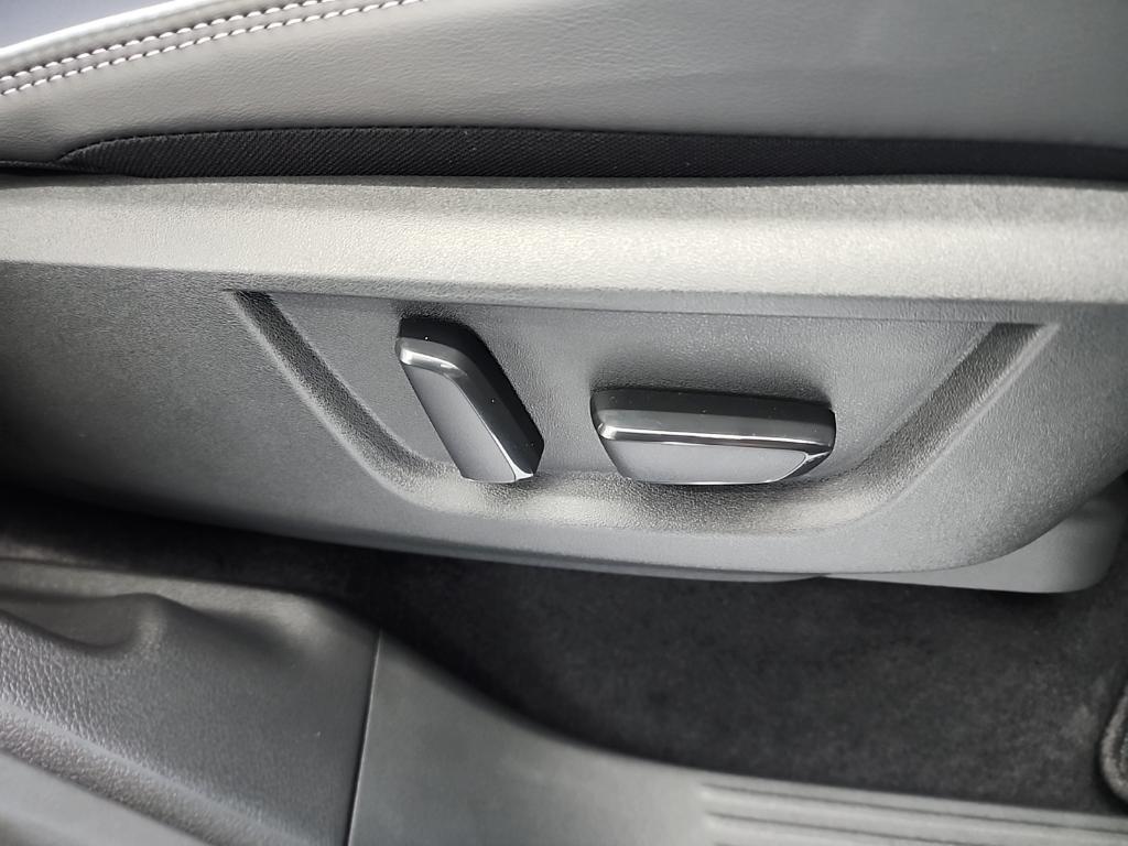 new 2026 INFINITI QX80 car, priced at $93,101