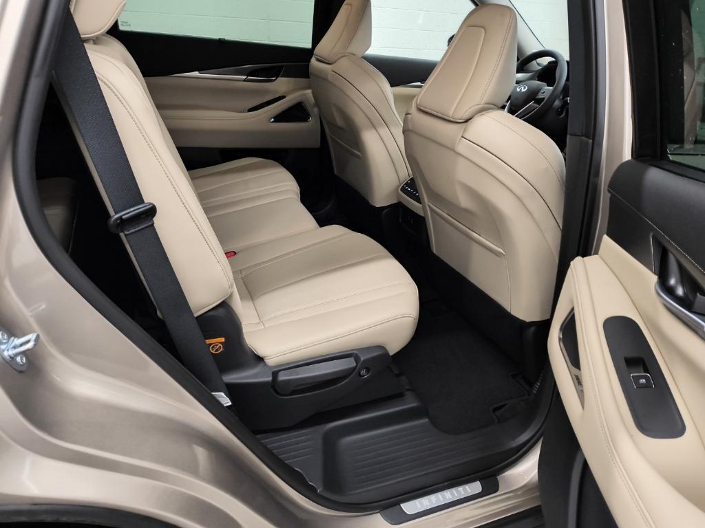 new 2025 INFINITI QX60 car, priced at $59,114
