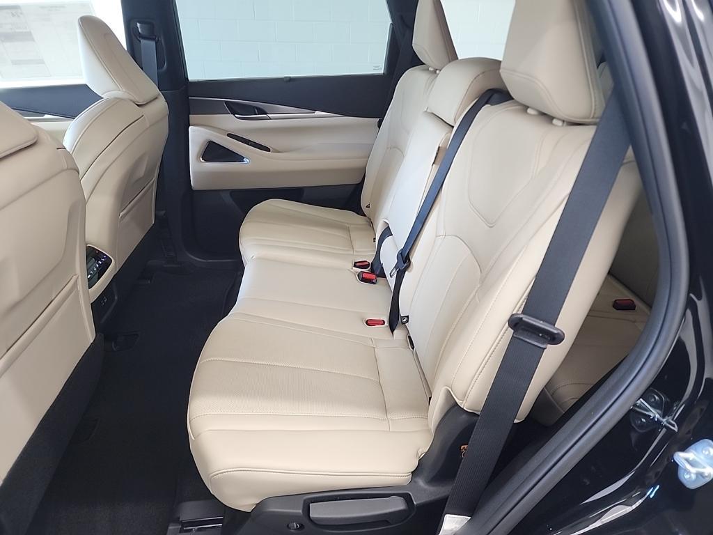 new 2025 INFINITI QX60 car, priced at $56,174