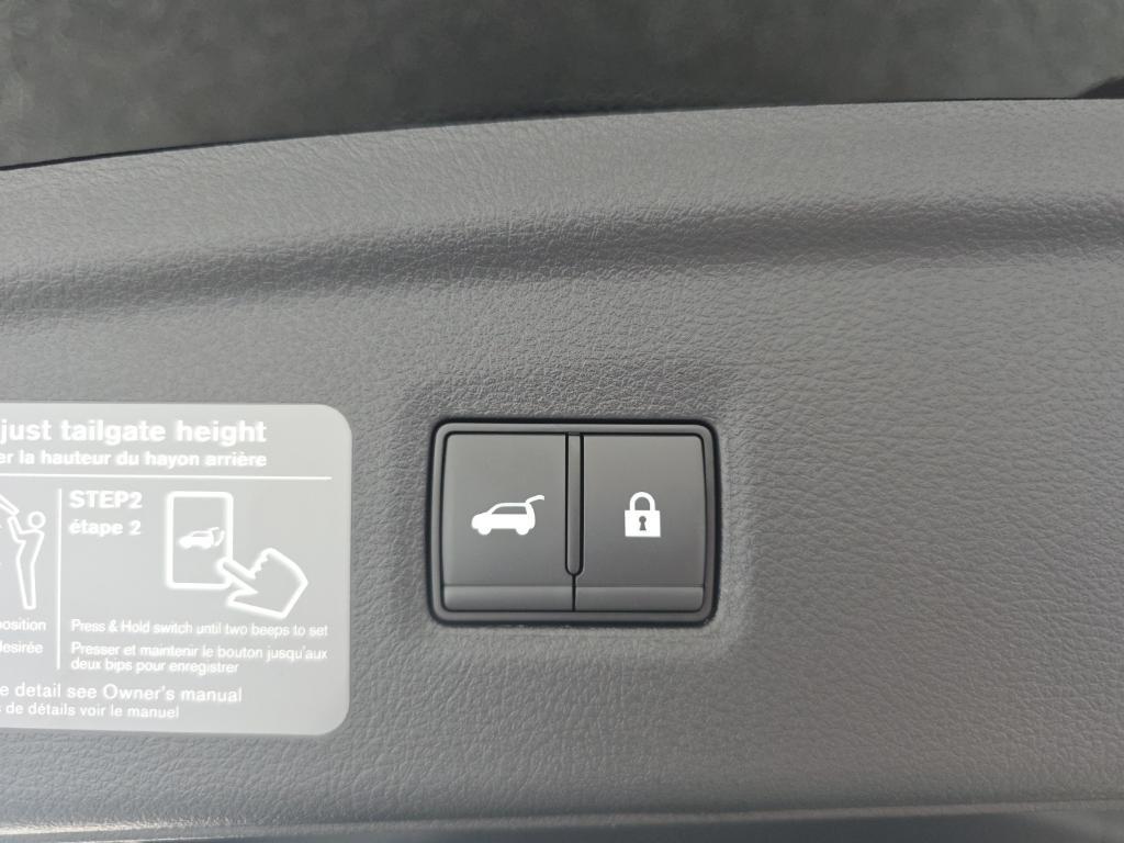 new 2025 INFINITI QX50 car, priced at $33,085