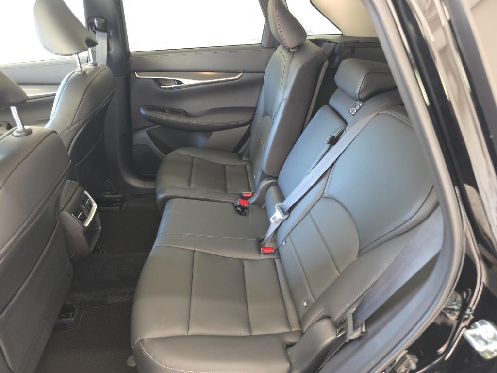 new 2025 INFINITI QX50 car, priced at $33,085