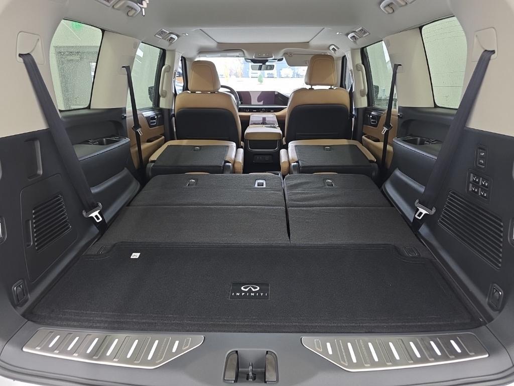 new 2026 INFINITI QX80 car, priced at $88,600