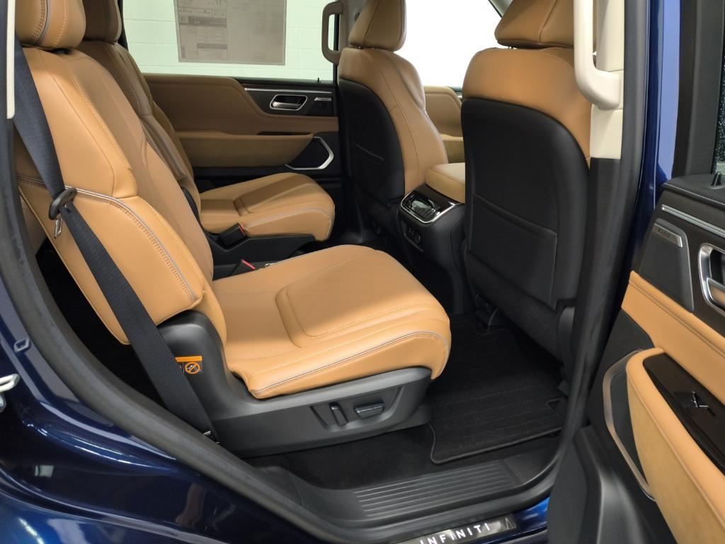 new 2025 INFINITI QX80 car, priced at $88,895