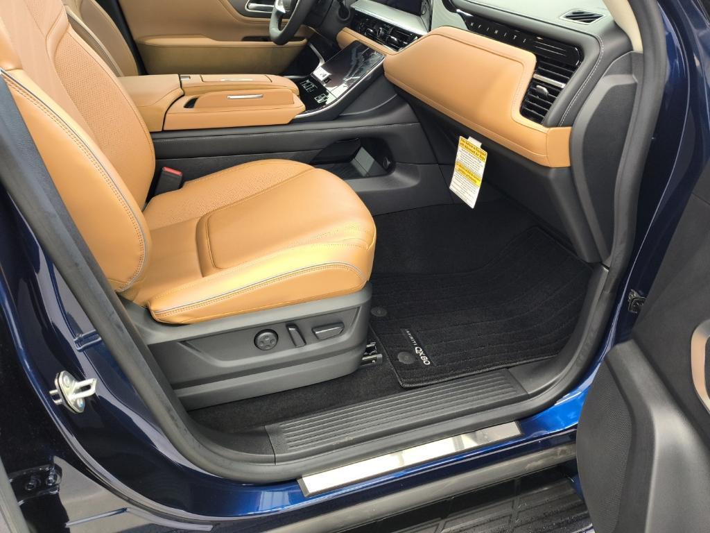 new 2025 INFINITI QX80 car, priced at $88,895