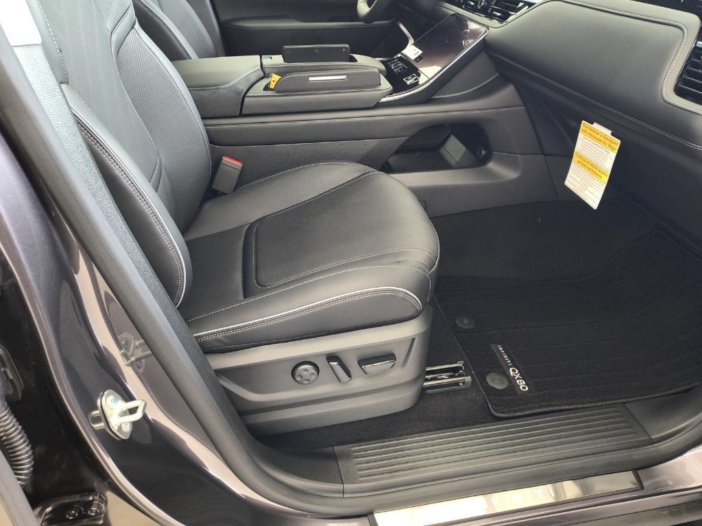 new 2025 INFINITI QX80 car, priced at $88,895