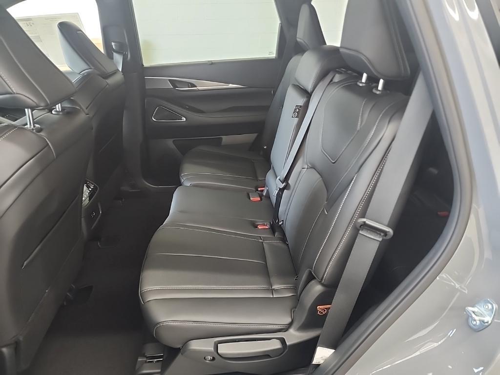 new 2025 INFINITI QX60 car, priced at $57,998