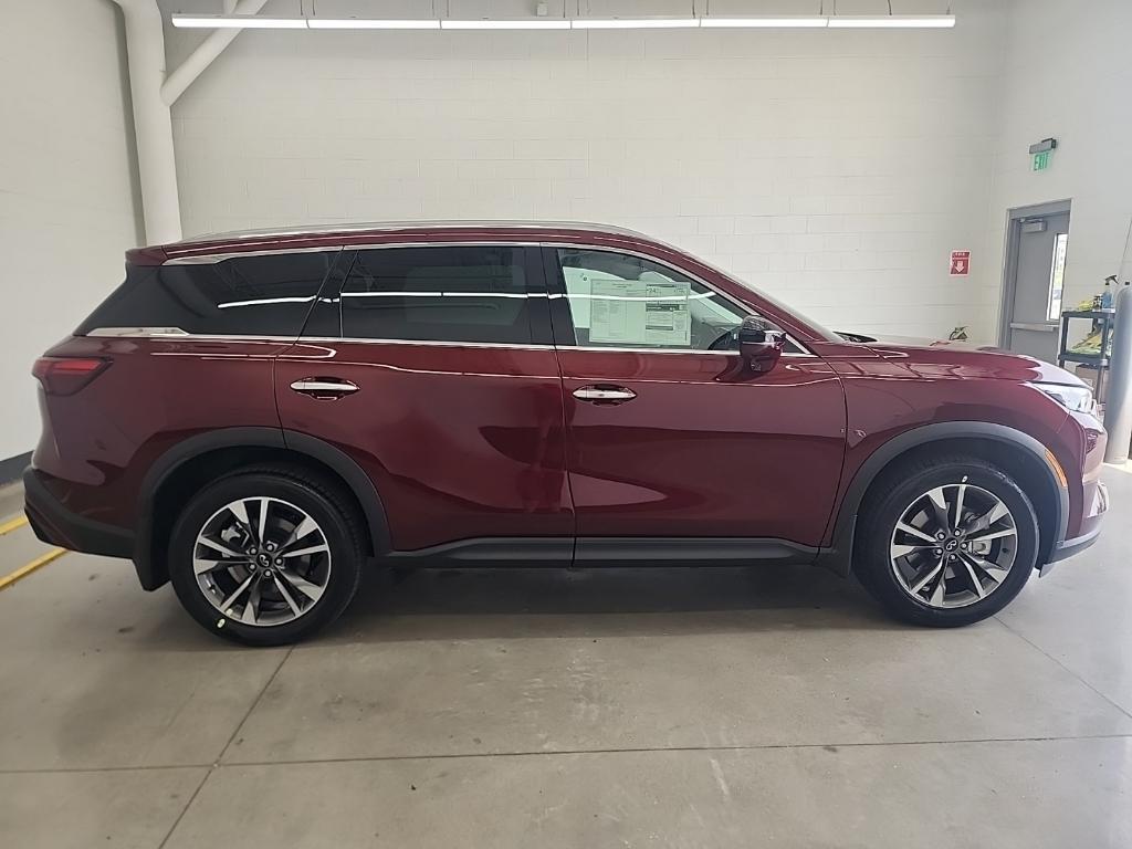 new 2025 INFINITI QX60 car, priced at $56,174