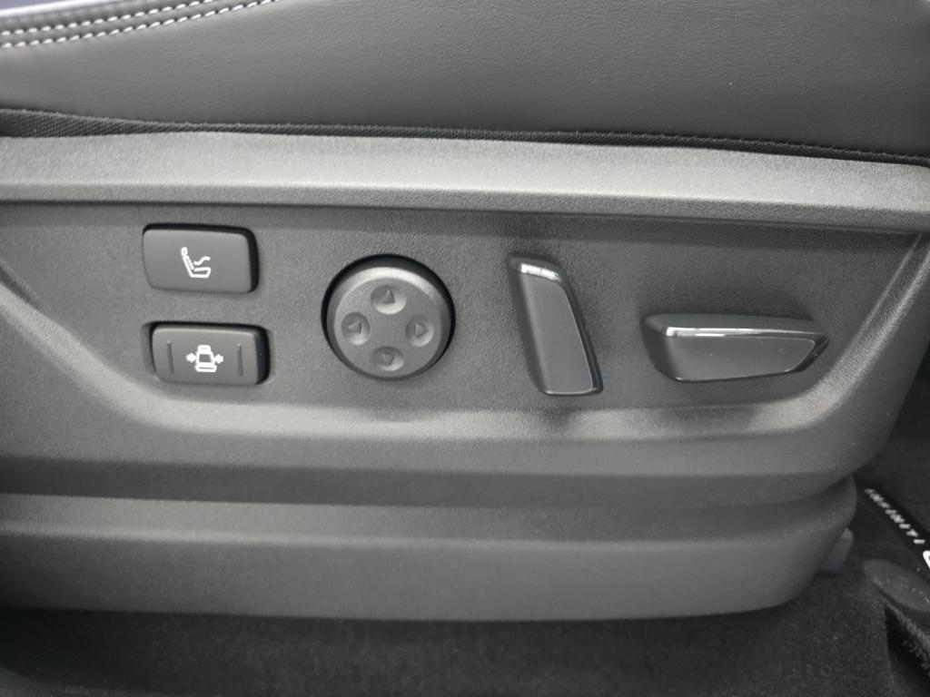 new 2026 INFINITI QX80 car, priced at $93,011