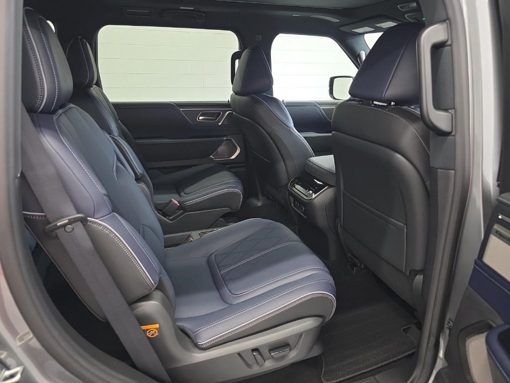 new 2026 INFINITI QX80 car, priced at $93,011