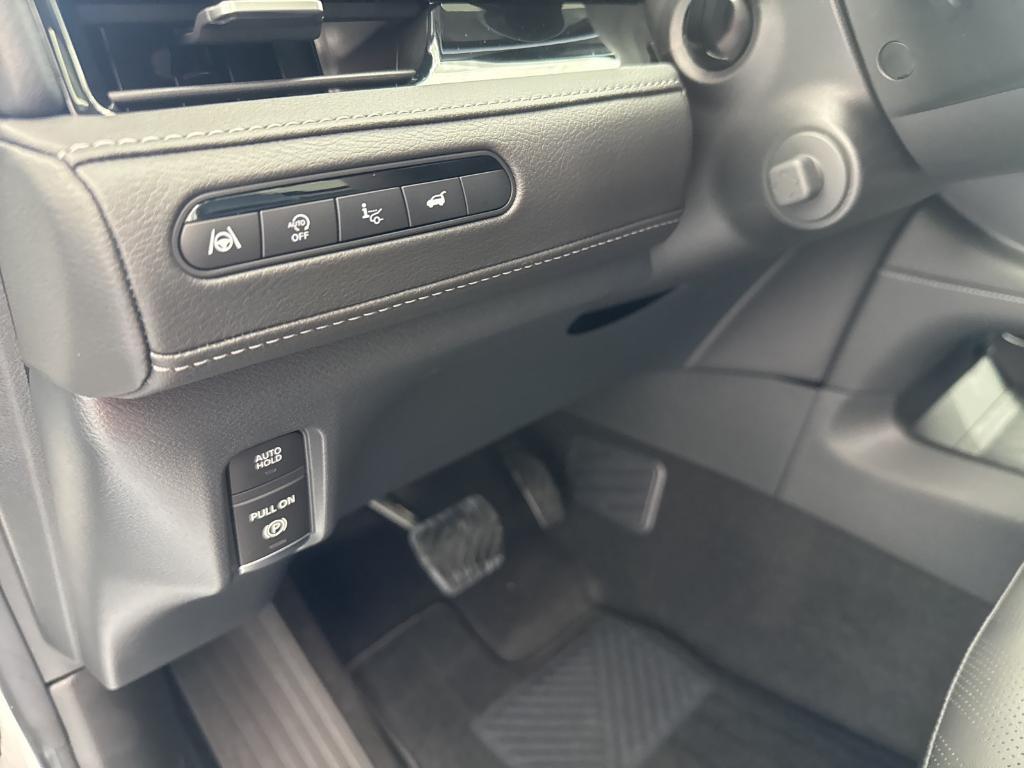 new 2026 INFINITI QX80 car, priced at $86,575