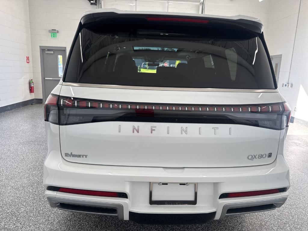 new 2026 INFINITI QX80 car, priced at $86,575