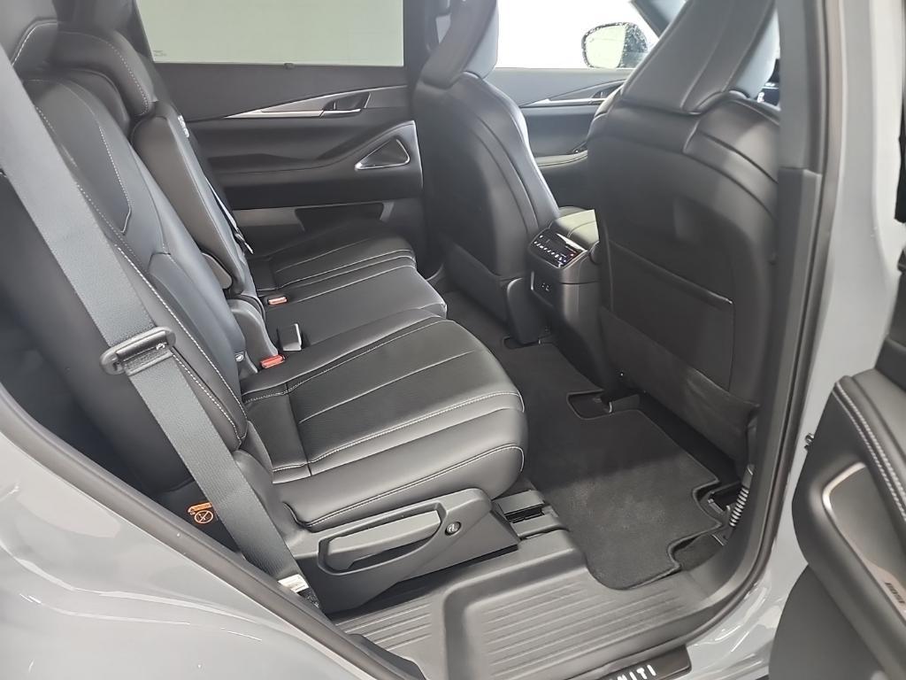 used 2025 INFINITI QX60 car, priced at $48,537