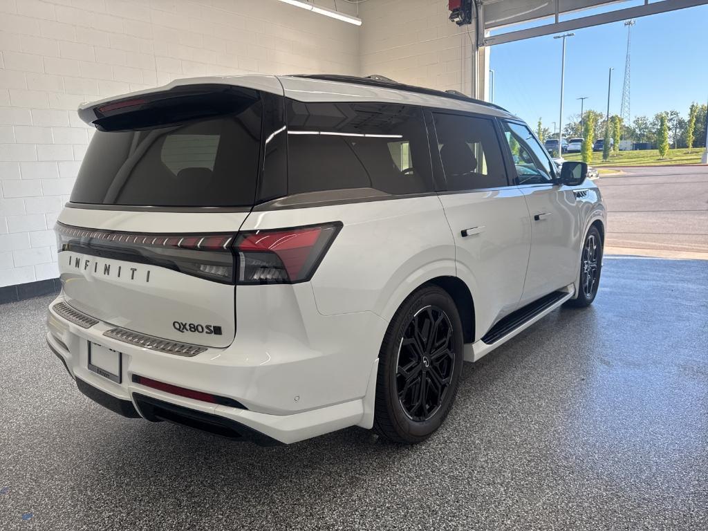 new 2026 INFINITI QX80 car, priced at $93,296