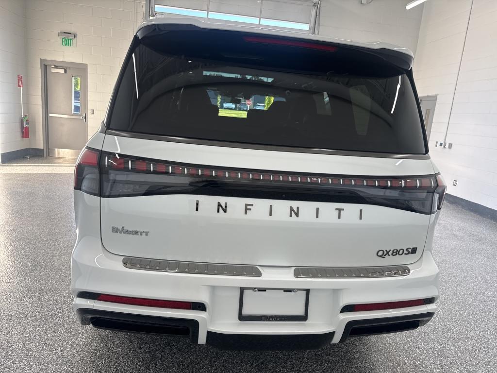 new 2026 INFINITI QX80 car, priced at $93,296