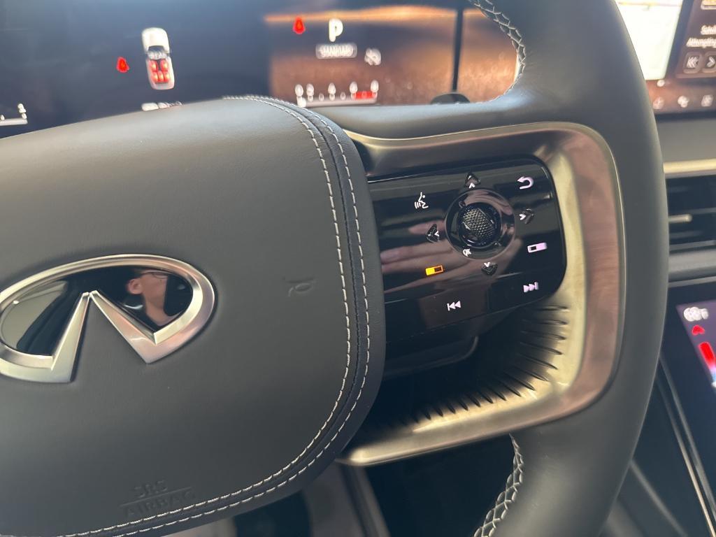 new 2026 INFINITI QX80 car, priced at $93,296