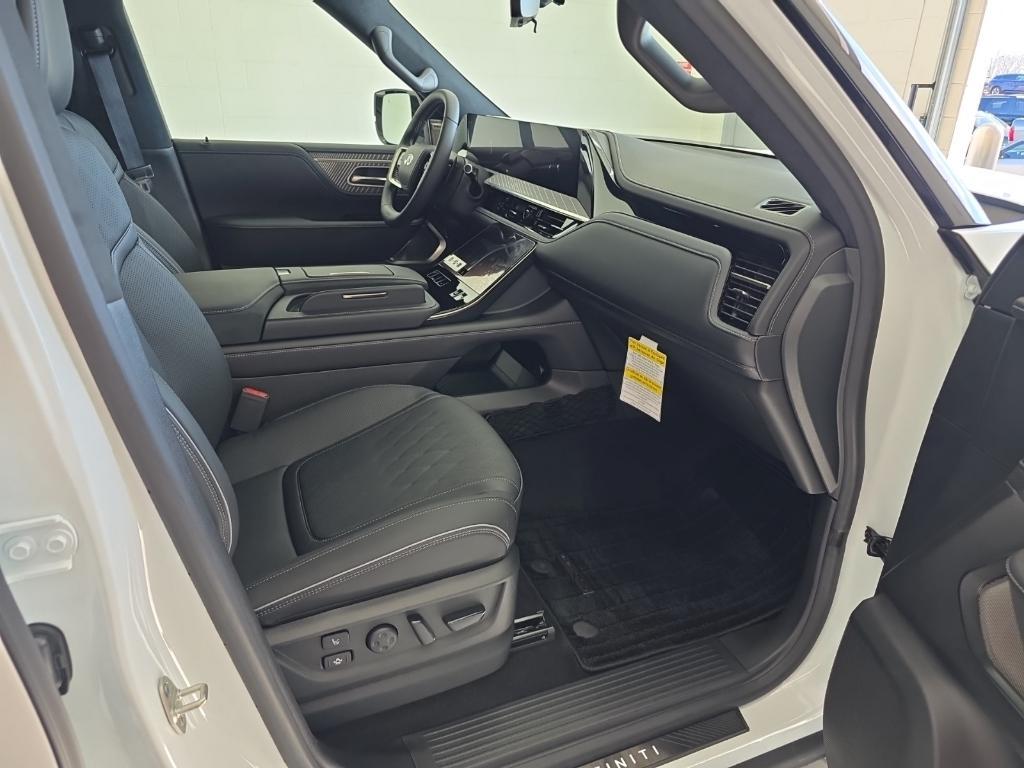 new 2026 INFINITI QX80 car, priced at $104,920