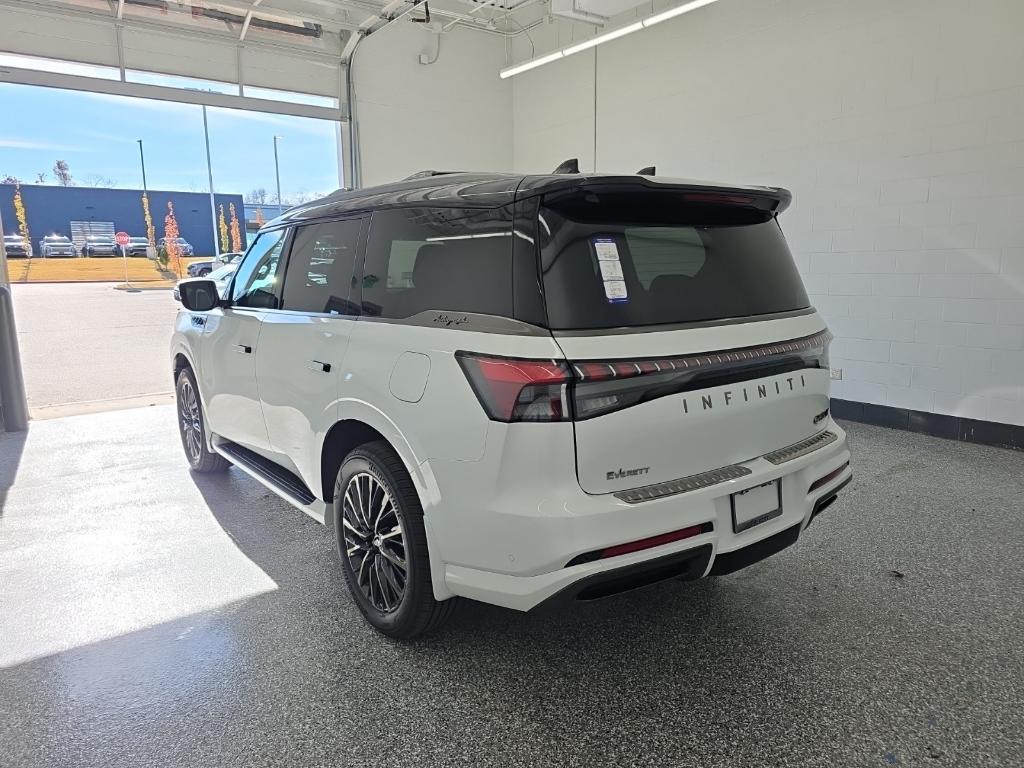 new 2026 INFINITI QX80 car, priced at $104,920
