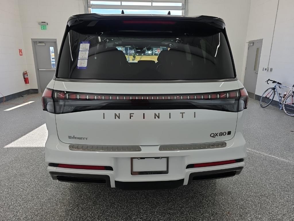 new 2026 INFINITI QX80 car, priced at $104,920