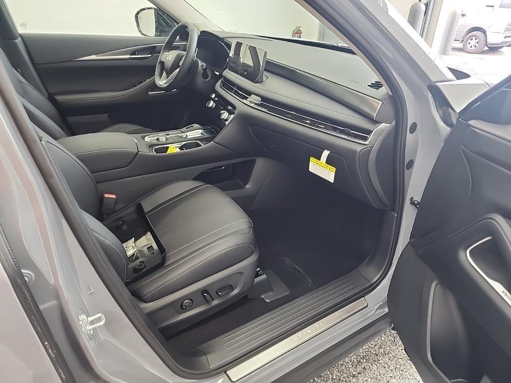 new 2026 INFINITI QX60 car, priced at $61,970