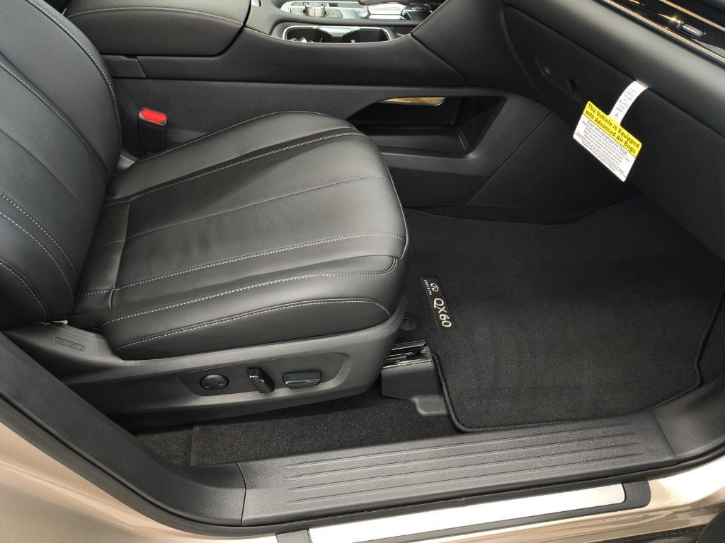 new 2025 INFINITI QX60 car, priced at $57,674