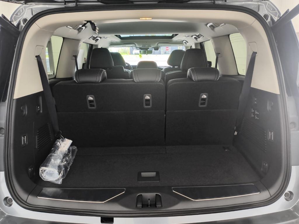 new 2025 INFINITI QX80 car, priced at $95,640